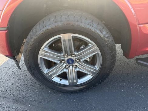 Used 2018 Ford F150 XLT w/ Equipment Group 302A Luxury AWD/4WD image 11