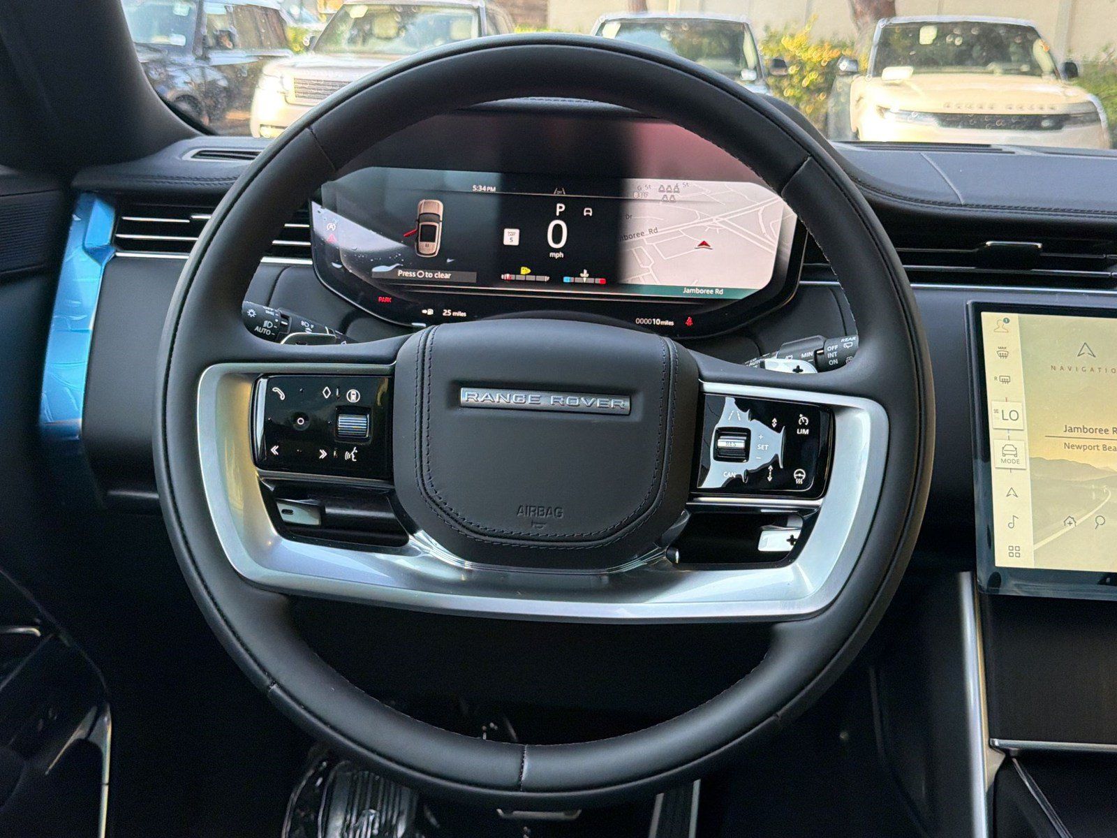 New 2026 Land Rover Range Rover Long Wheelbase SE AWD/4WD image 11