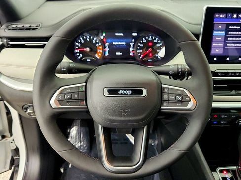 Used 2024 Jeep Compass Limited AWD/4WD image 13
