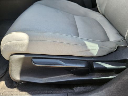 Used 2018 Honda Accord LX image 17