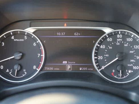 Used 2020 Nissan Sentra SR image 13