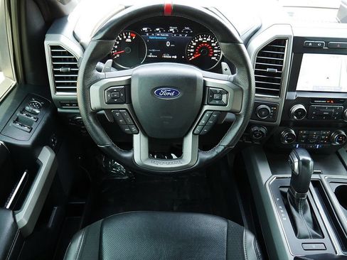 Used 2020 Ford F150 Raptor w/ Equipment Group 802A Luxury AWD/4WD image 18