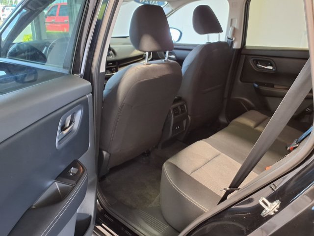 Used 2026 Nissan Rogue SV AWD/4WD image 17