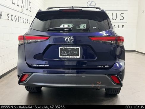 Used 2021 Toyota Highlander Limited FWD image 5