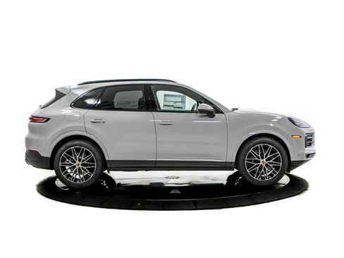 New 2026 Porsche Cayenne AWD/4WD image 8