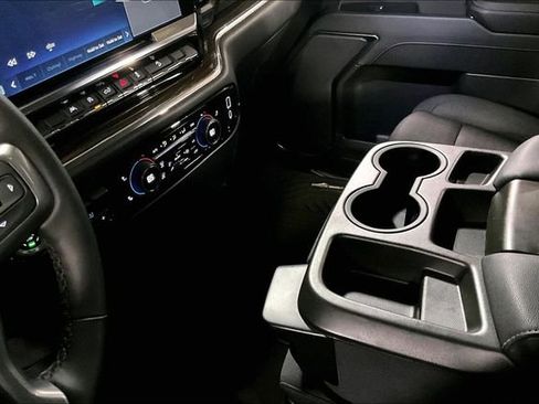 Used 2023 Chevrolet Silverado 1500 LT Trail Boss w/ LPO, Dark Essentials Package image 34