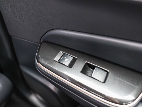 Certified 2026 Toyota Crown Limited w/ Advanced Technology Package image 9