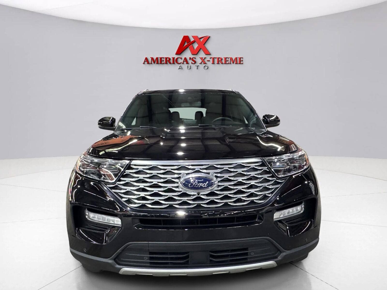 Used 2024 Ford Explorer Platinum w/ Technology Package AWD/4WD image 10