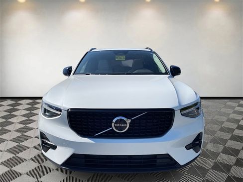 New 2026 Volvo XC40 B5 Plus w/ Protection Package Premier image 8