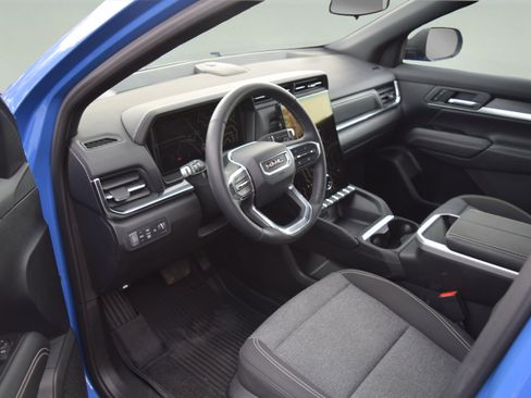 Used 2026 GMC Terrain Elevation image 10