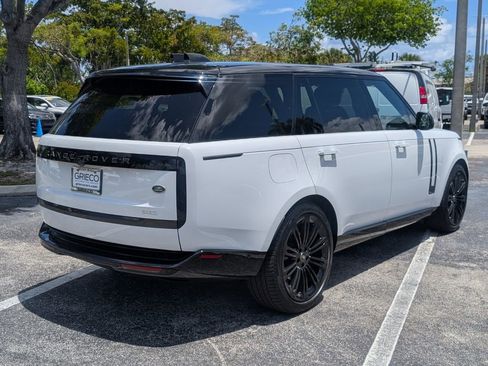 Used 2023 Land Rover Range Rover Long Wheelbase SE AWD/4WD image 8