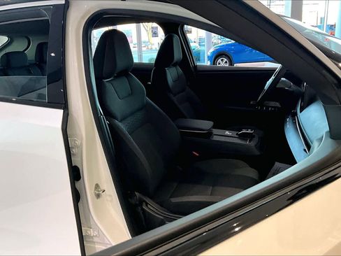 Certified 2024 Nissan Ariya FWD image 7