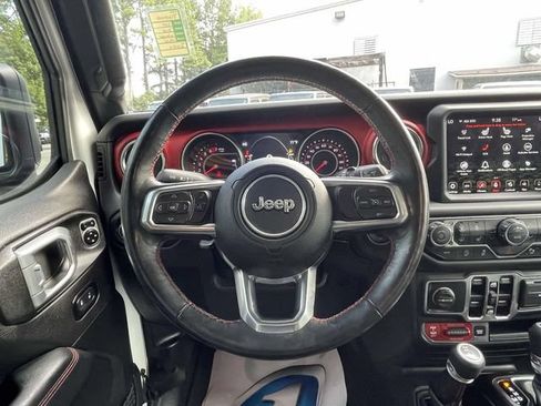 Used 2019 Jeep Wrangler Unlimited Rubicon AWD/4WD image 13
