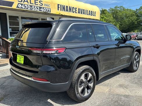 Used 2024 Jeep Grand Cherokee Limited 4xe image 3