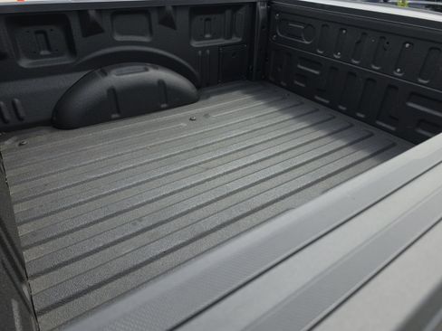 Used 2025 Ford F150 Lariat w/ Equipment Group 501A Mid AWD/4WD image 18