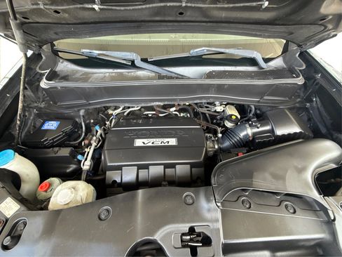 Used 2010 Honda Pilot Touring image 11