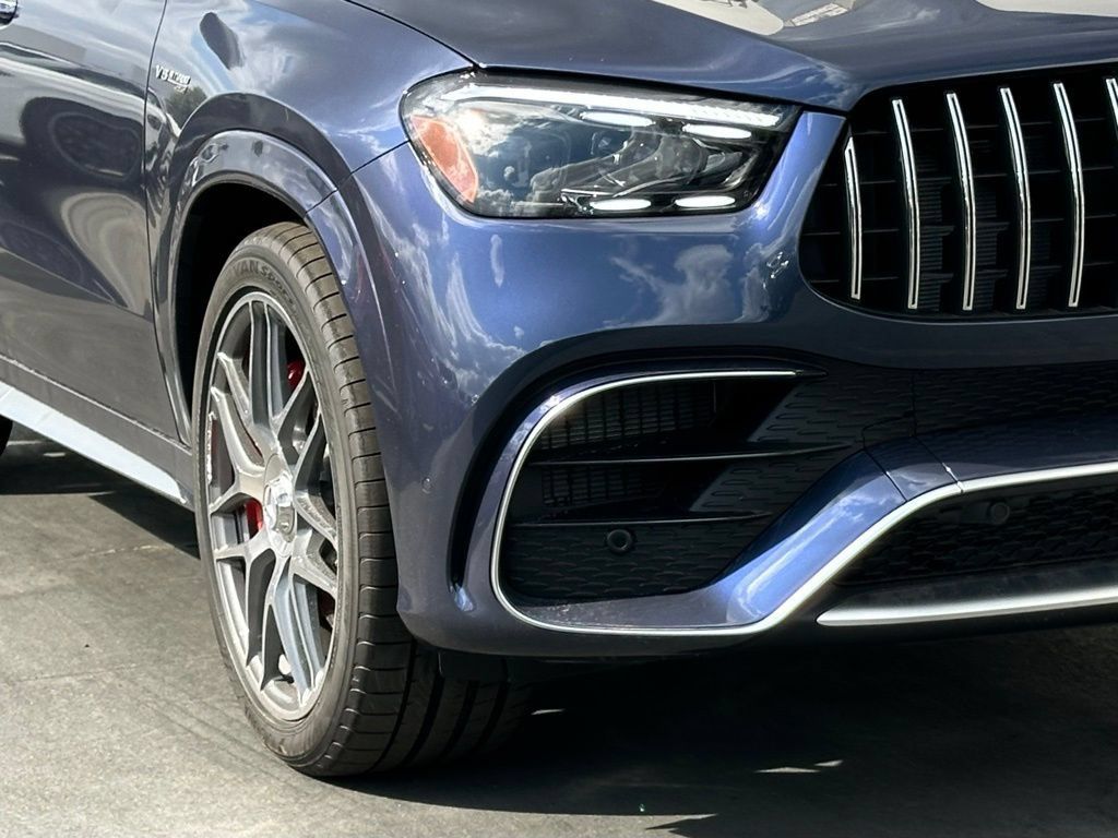 Used 2025 Mercedes-Benz GLE 63 AMG S image 4