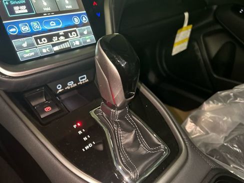 New 2025 Subaru Outback Premium image 18