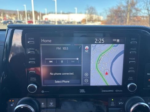 Used 2022 Toyota Highlander XSE image 32