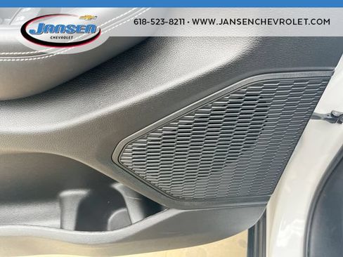 Used 2025 Jeep Grand Cherokee Altitude AWD/4WD image 23