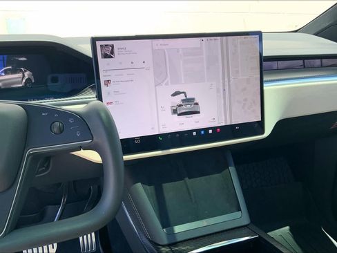 Used 2022 Tesla Model X Plaid AWD/4WD image 15
