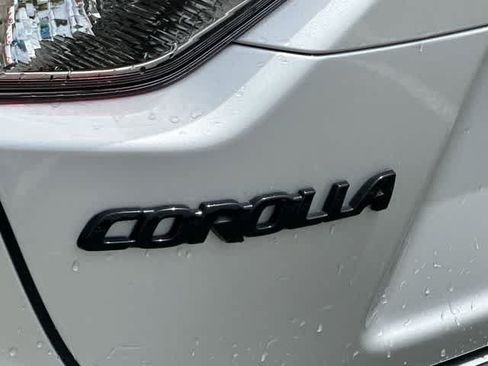 Used 2024 Toyota Corolla LE FWD image 26