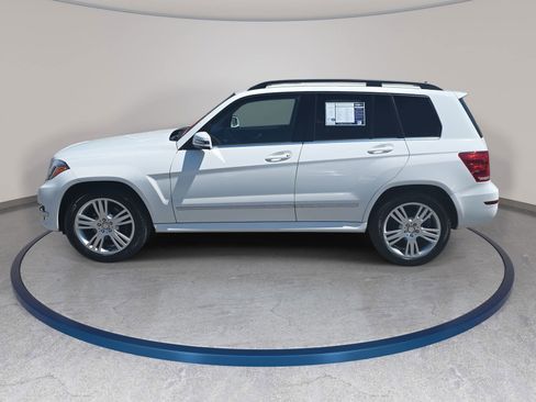 Used 2013 Mercedes-Benz GLK 350 4MATIC image 8