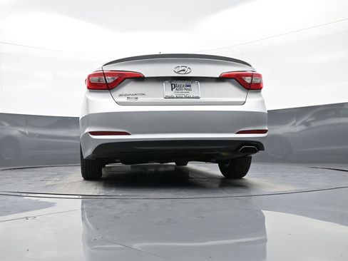 Used 2017 Hyundai Sonata SE image 30