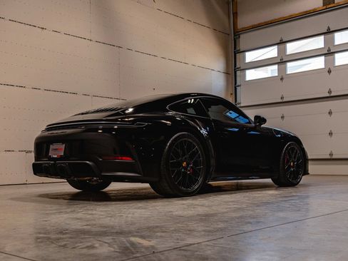 Used 2025 Porsche 911 GTS image 3
