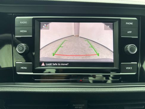 Used 2024 Volkswagen Jetta Sport FWD image 28