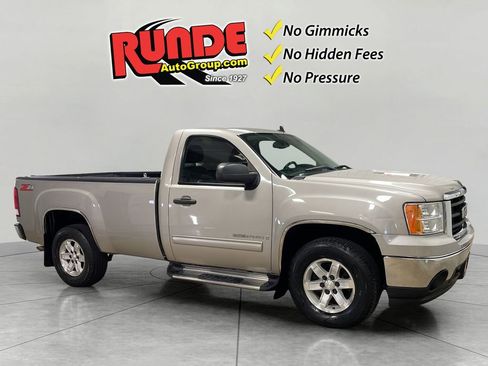 Used 2008 GMC Sierra 1500 SLE w/ Z71 Off-Road Package RWD image 1