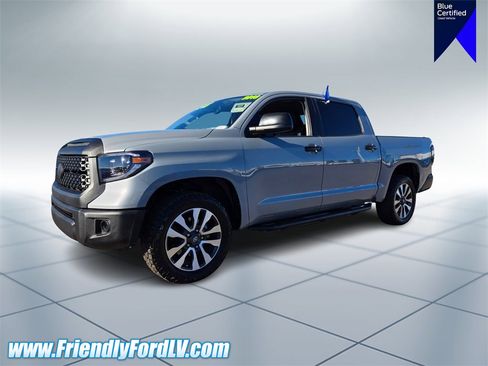 Used 2018 Toyota Tundra SR5 image 2