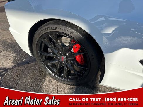 Used 2023 Chevrolet Corvette Stingray Premium Conv w/ Z51 Performance Package image 17