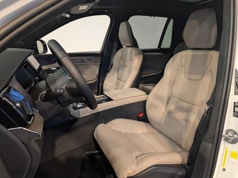 New 2026 Volvo XC90 B6 Ultra w/ Protection Package Premier AWD/4WD image 10