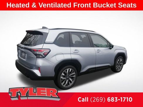 Used 2025 Subaru Forester Touring AWD/4WD image 8