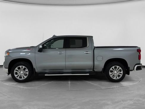 Used 2025 Chevrolet Silverado 1500 LTZ AWD/4WD image 6