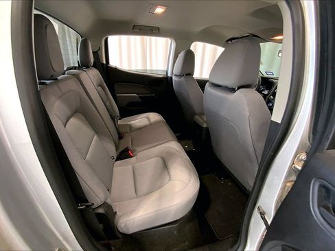 Used 2018 GMC Canyon 2WD Crew Cab w/ Convenience Package image 25