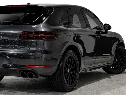 Used 2017 Porsche Macan GTS w/ Premium Package Plus AWD/4WD image 13