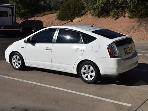Used 2008 Toyota Prius image 3