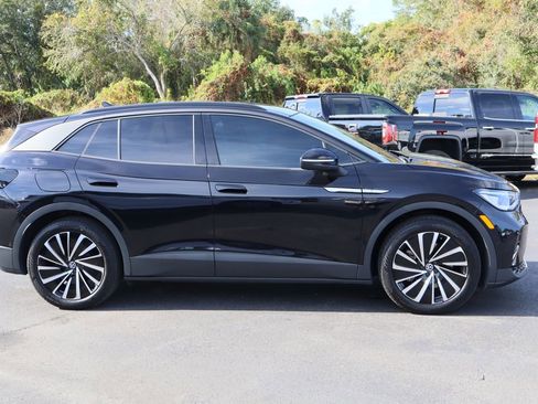 Used 2024 Volkswagen ID.4 S image 9
