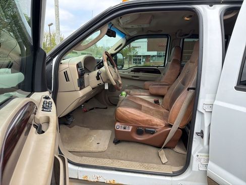 Used 2006 Ford F250 XL image 6