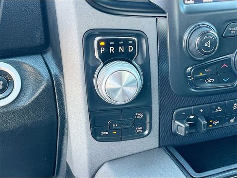 Used 2018 RAM 1500 Rebel w/ Luxury Group image 17