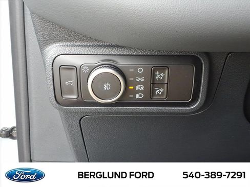 Used 2026 Ford Explorer Active w/ Active Comfort Package AWD/4WD image 20