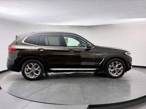 Used 2020 BMW X3 xDrive30i w/ Premium Package AWD/4WD image 9