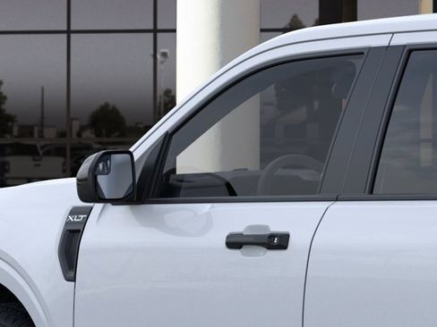 New 2026 Ford Maverick XLT w/ XLT Luxury Package FWD image 21