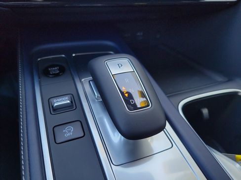 Used 2026 INFINITI QX60 Sport w/ Dark Cargo Package image 28