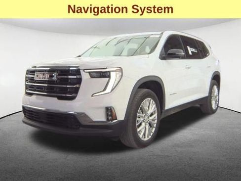 Used 2024 GMC Acadia Elevation image 4