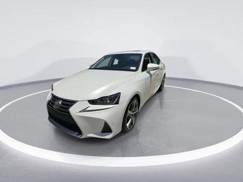 Used 2019 Lexus IS 300 RWD image 4