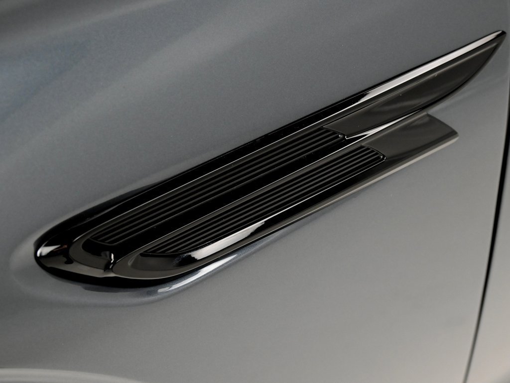 New 2026 Bentley Flying Spur V8 AWD/4WD image 31