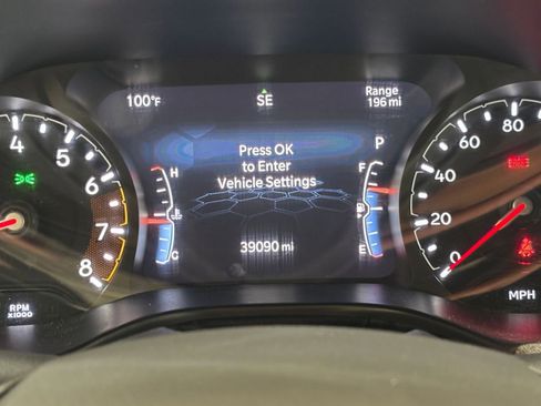 Used 2025 Jeep Compass Latitude AWD/4WD image 40